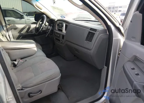 2007 Dodge Ram 1500 Slt z USA, uszkodzony, nr VIN 1D7HA18247S179496